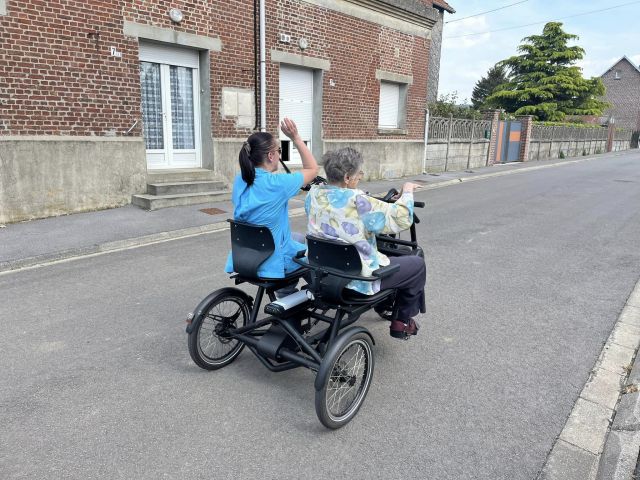 Un tour de vlo.
